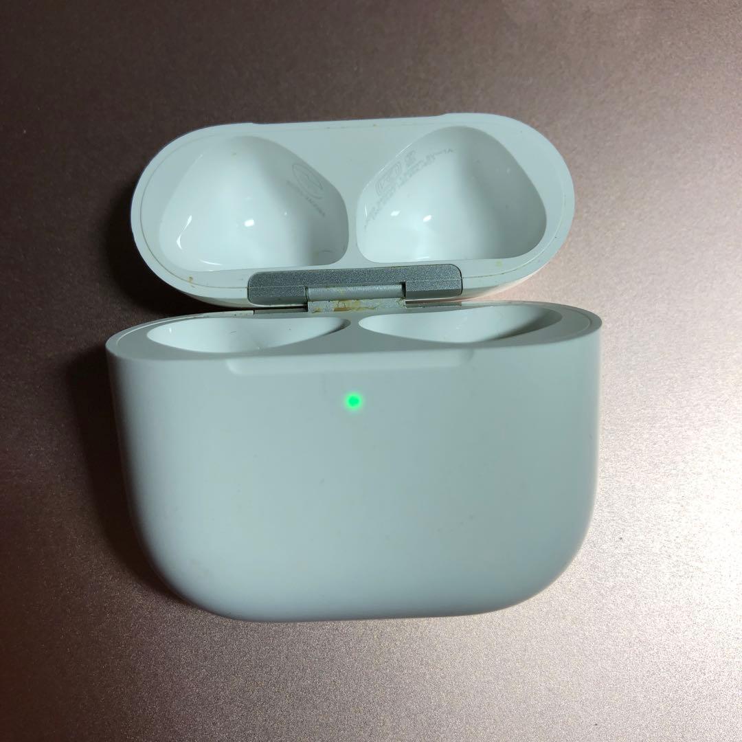 Apple AirPods 第4世代　　A3059 ANC 充電ケース