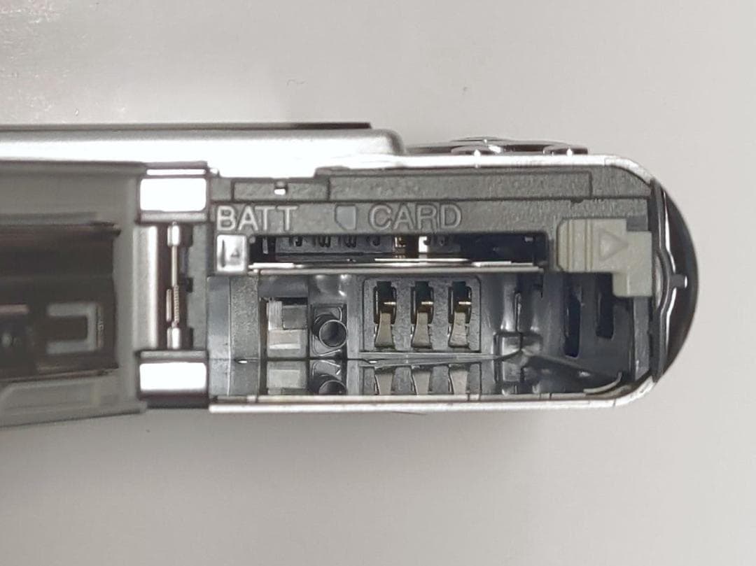 0200 パナソニック Panasonic LUMIX DMC-FX01