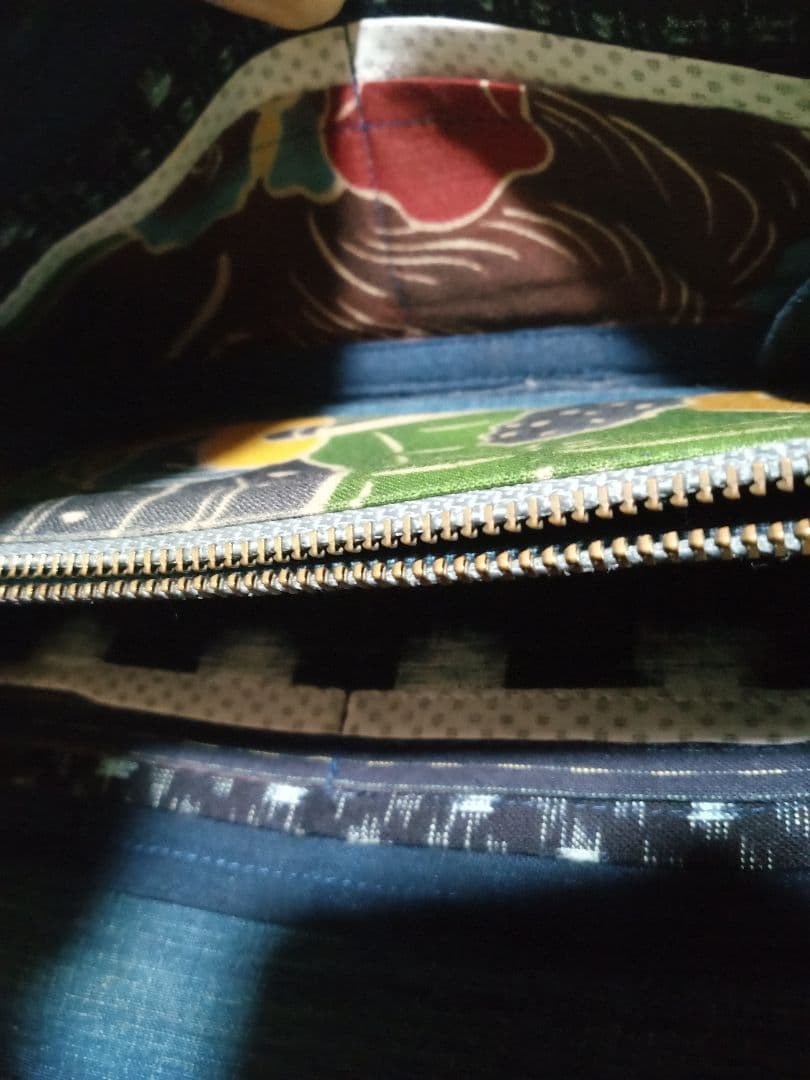 古布旗花柄藍染長財布　柿渋