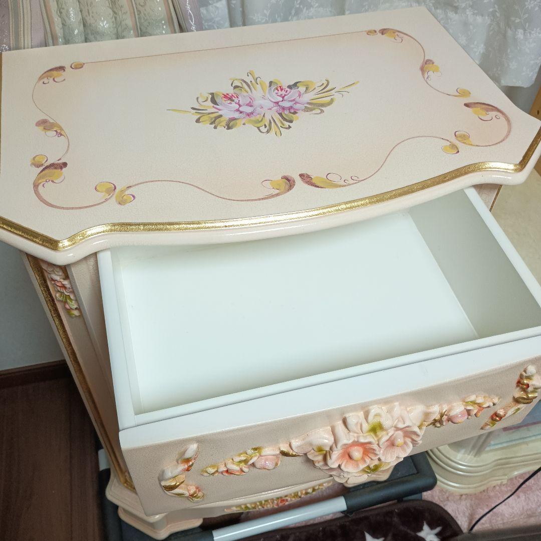 ロココ調チェスト