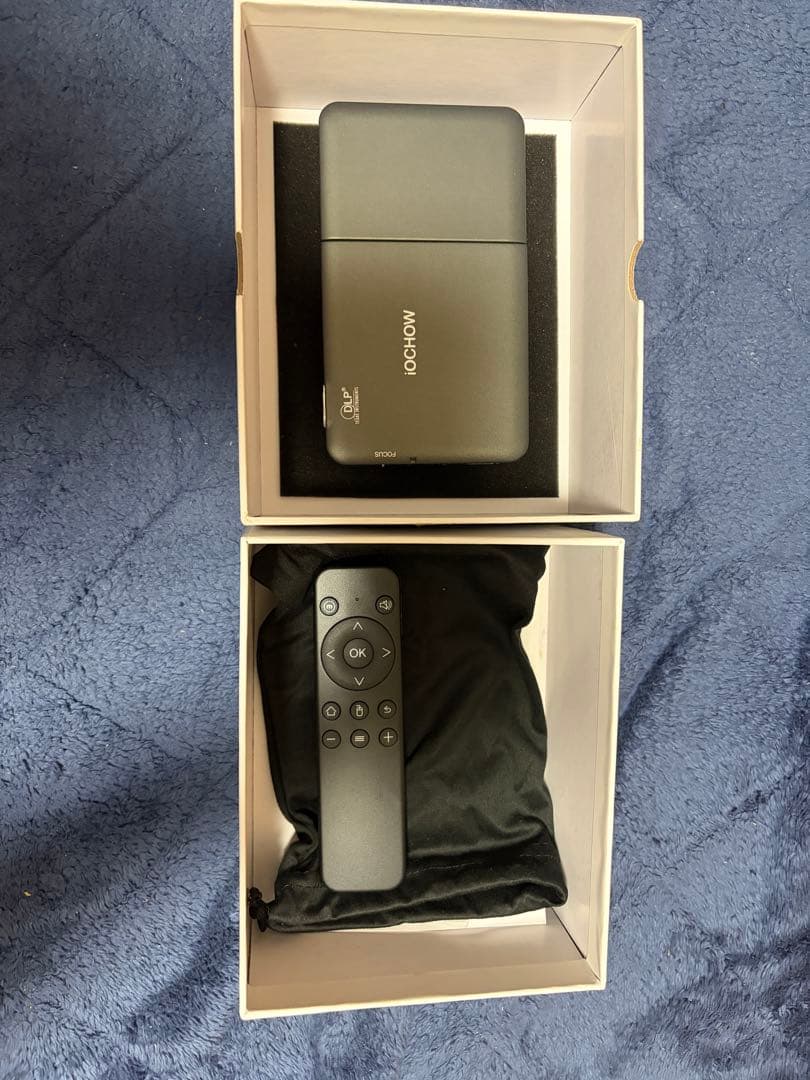 iOCHOW ミニプロジェクター
