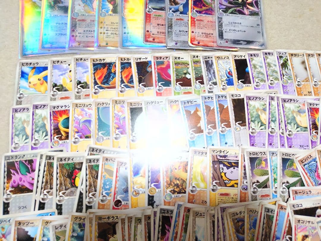 ポケモンカード　ホロン　イーブイ　ニャース　デルタ種　キラ　ピカチュウ　ピチュー