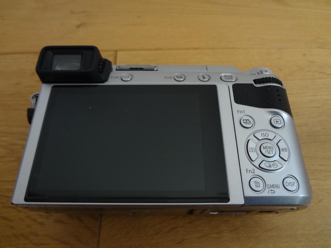 【美品】LUMIX GX7 MK2 ボディ ショット数3810　パナソニック