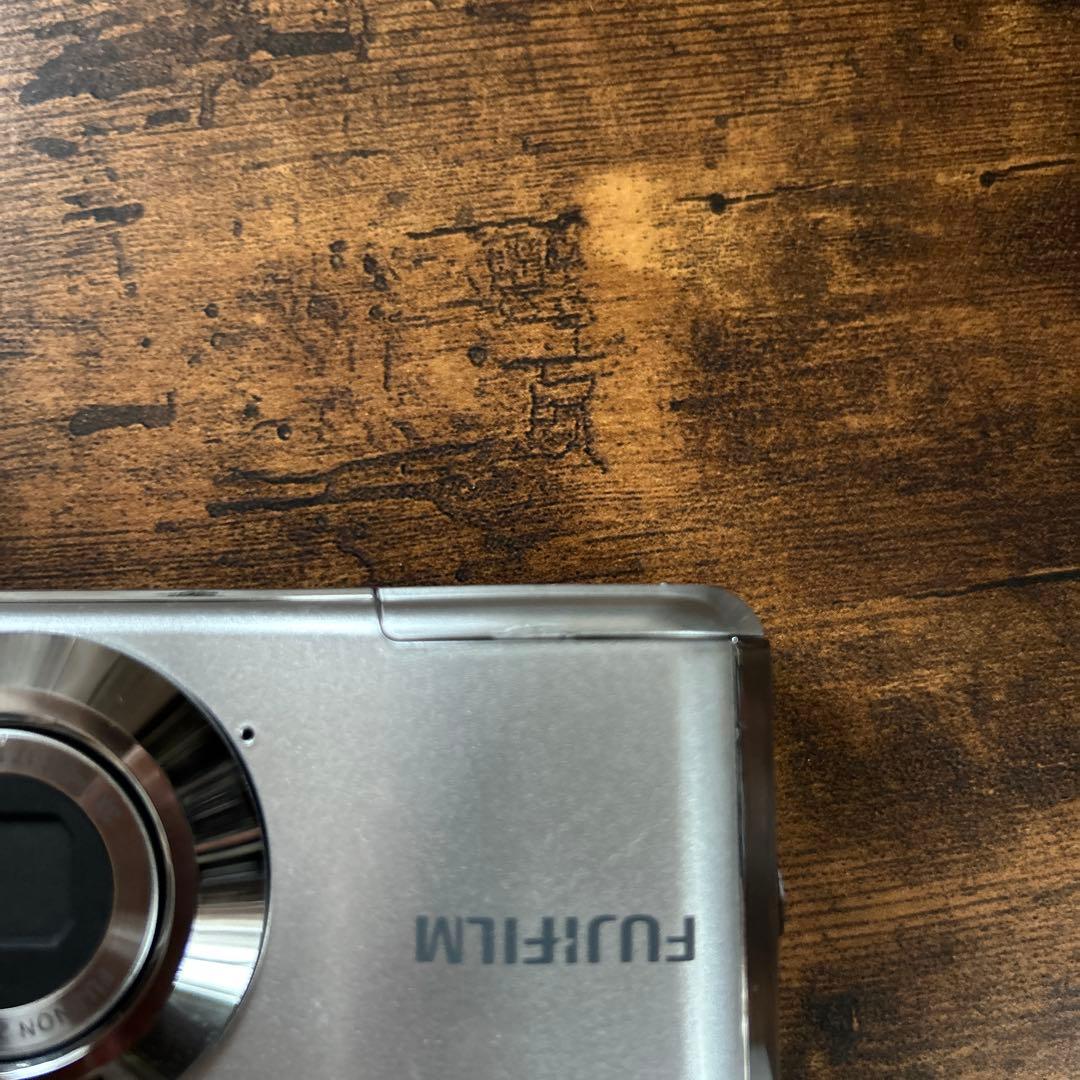 FUJIFILM FINEPIX AV150 デジカメ 動作確認済み 作風有り