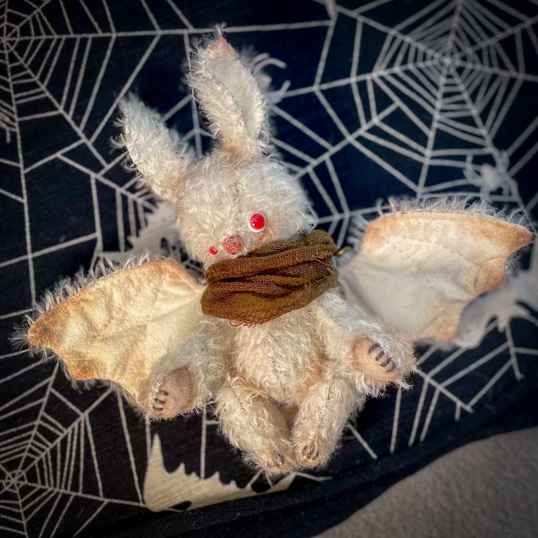 fluffyteddy＊イタズラコウモリ