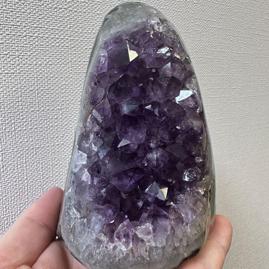 濃紫の煌めきウルグアイ産☆キラキラ☆アメジストクラスターパワーストーンA1088