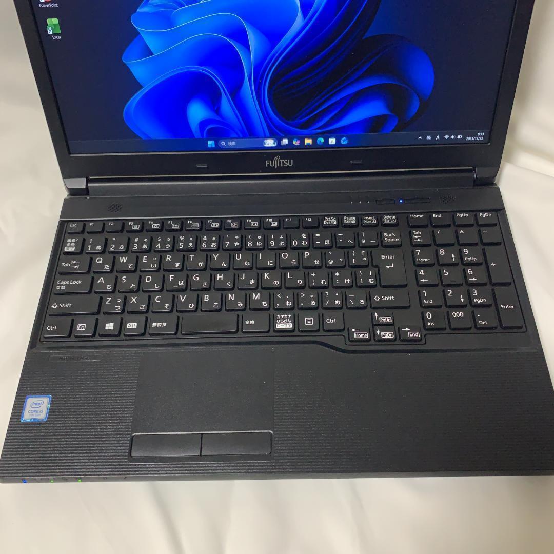 F09B【美品】15.6型FHD/i5第7世代/8GB/SSD256GB　ｖ
