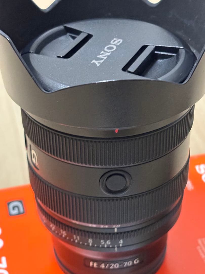 美品 SONY FE 20-70mm F4 G ズームレンズ　SEL2070G