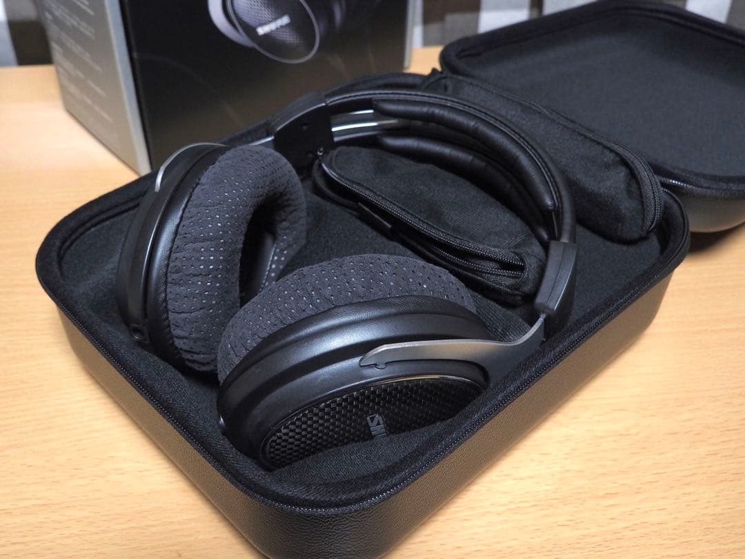 SHURE SRH1540 モニターヘッドホン