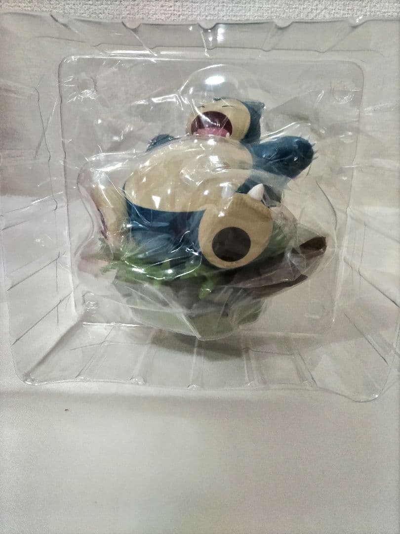 カビゴン　はかいこうせん　フィギュア　ポケモンセンター