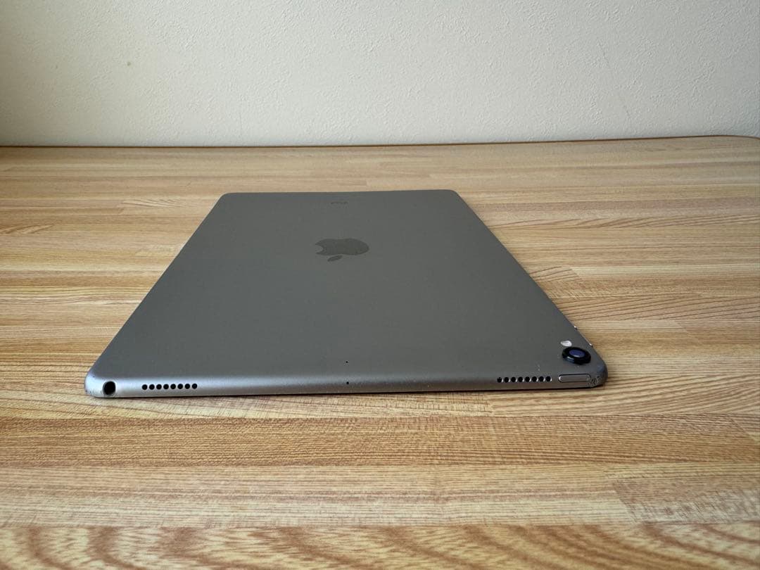 iPad Pro 10.5インチWi-Fiモデル スペースグレー 64GB