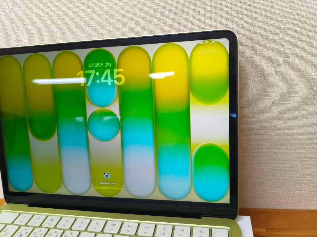 13インチMacBook Neo 8GB/512GB　シトラス