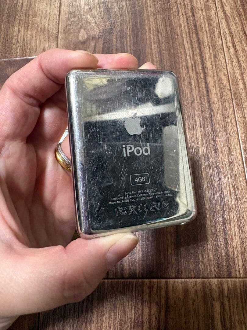 ipod nano 第3世代 4GB