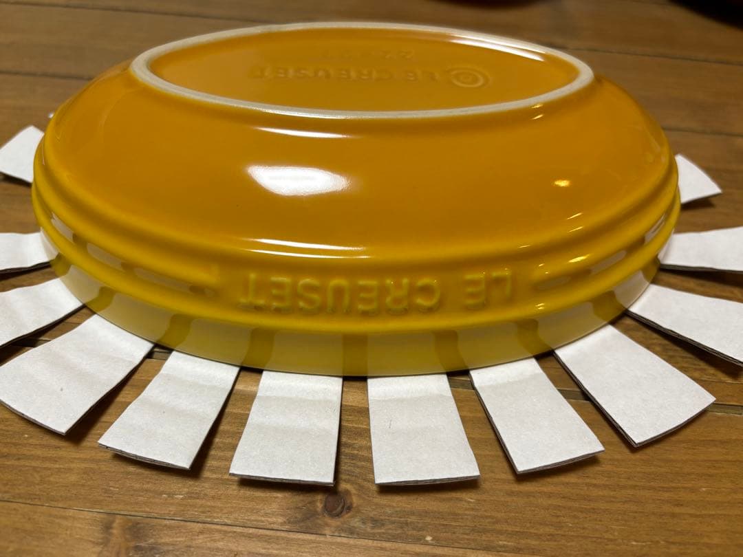 ル・クルーゼ レインボー オーバルボウル