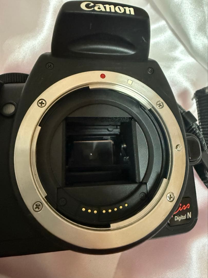 【ジャンク品】Canon EOS KISS DIGITAL N 一眼レフ