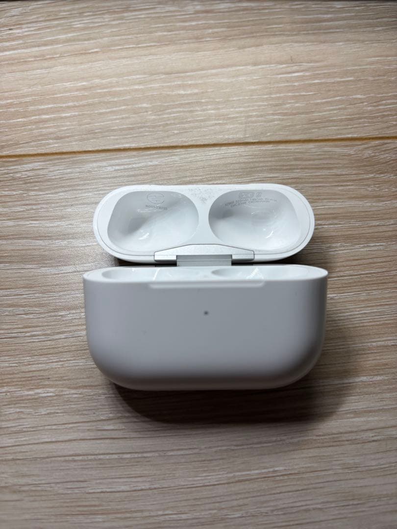 AirPods Pro 2 USB-C 充電ケース