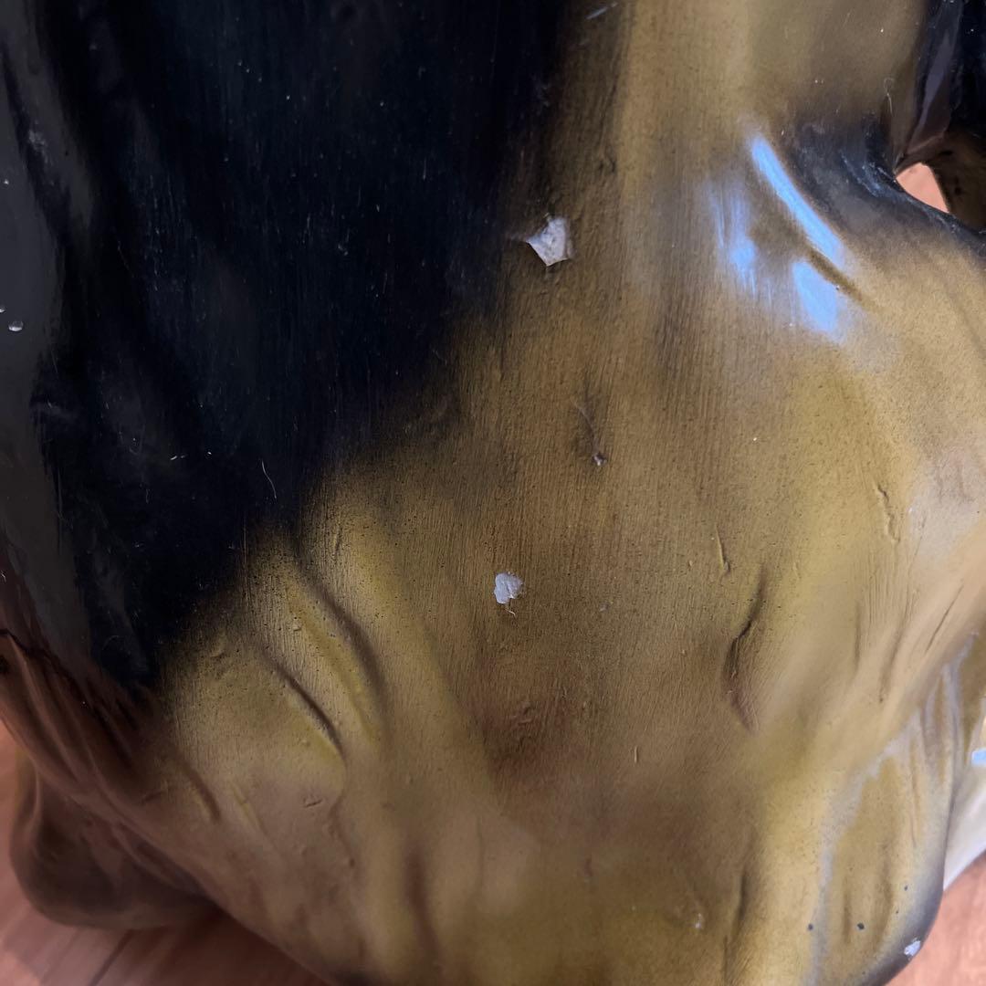 室内インテリア(犬の置物)