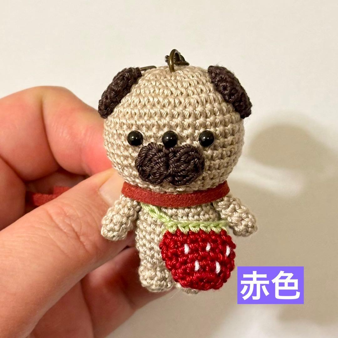 パグ　あみぐるみ　キーホルダー