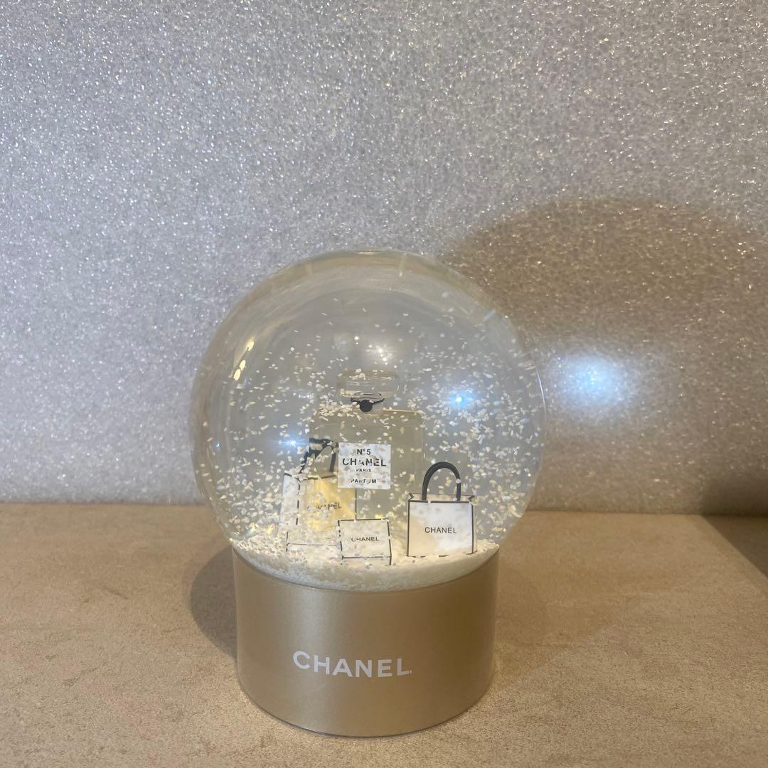 CHANEL スノードーム　未使用