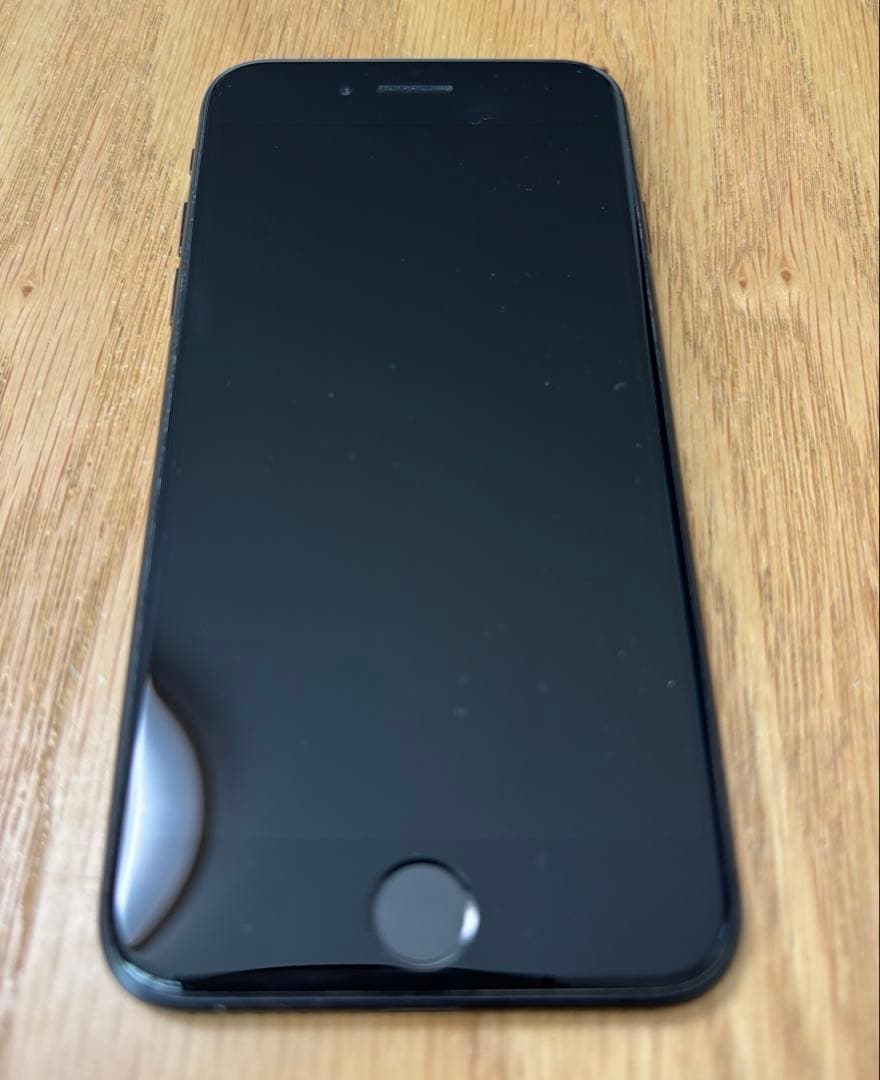 Apple iPhone SE (第2世代) ブラック 本体　64GB