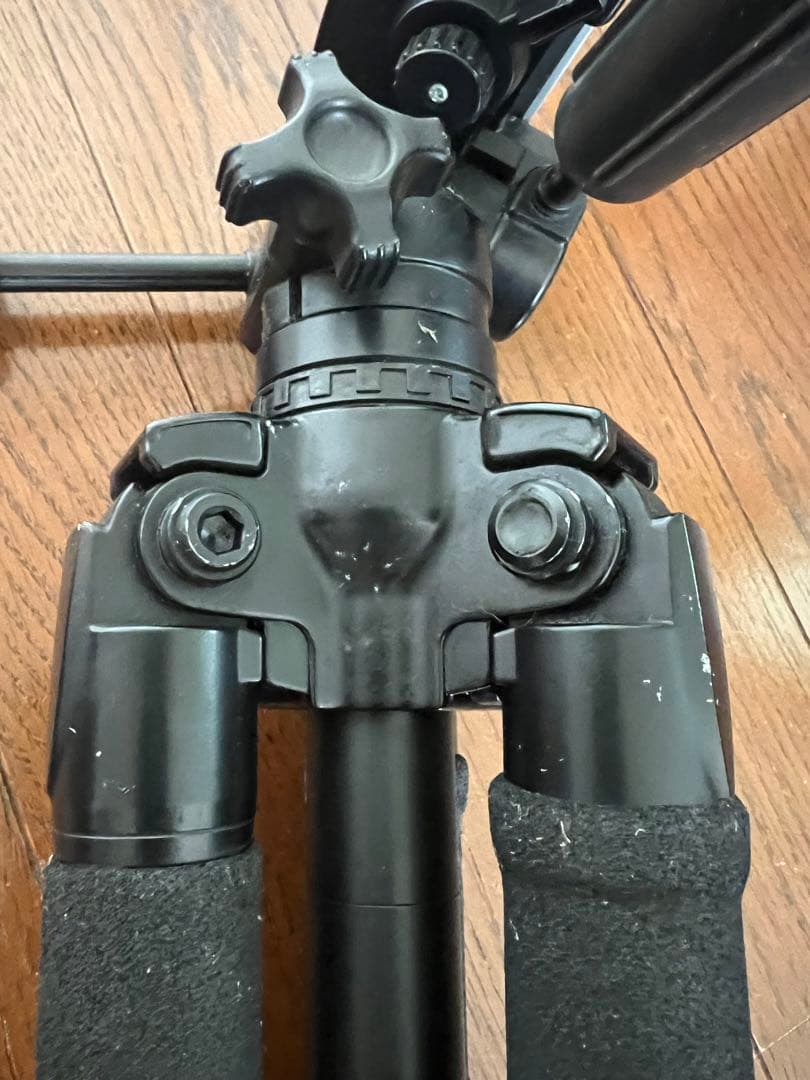 Velbon Carmagne 640 III E カーボン三脚　PH460B