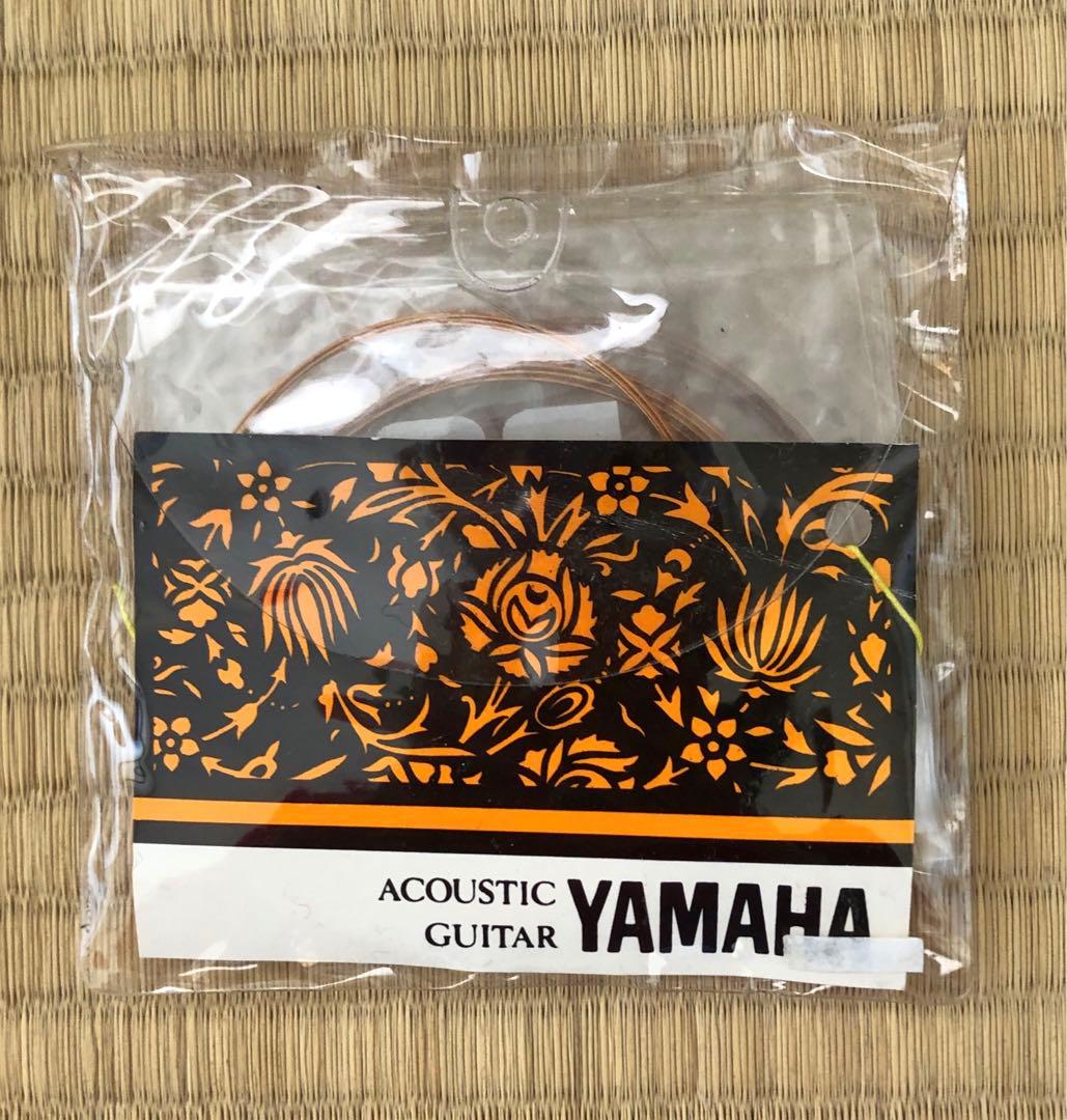 YAMAHA F-340 アコースティックギター　ケース付き　付属品多数