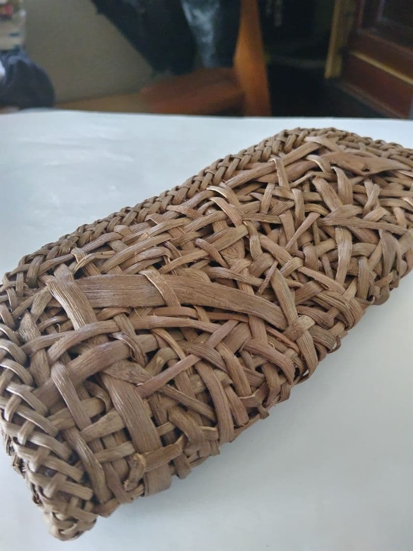 山葡萄のメガネケース。 ペンケース