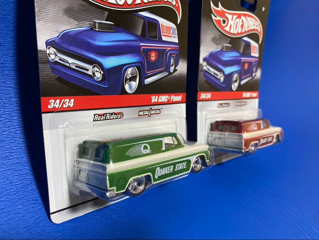 Hot Wheels '64 GMC Panel 2台セット