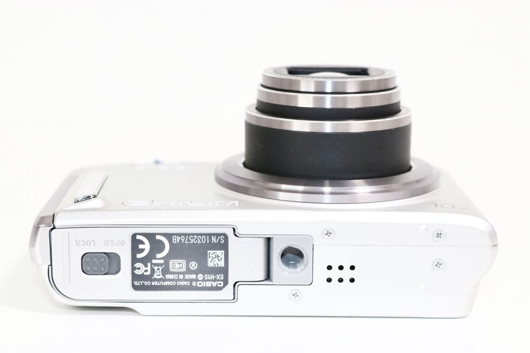 ■ 極美品 ■ カシオ CASIO EXILIM EX-H15 シルバー