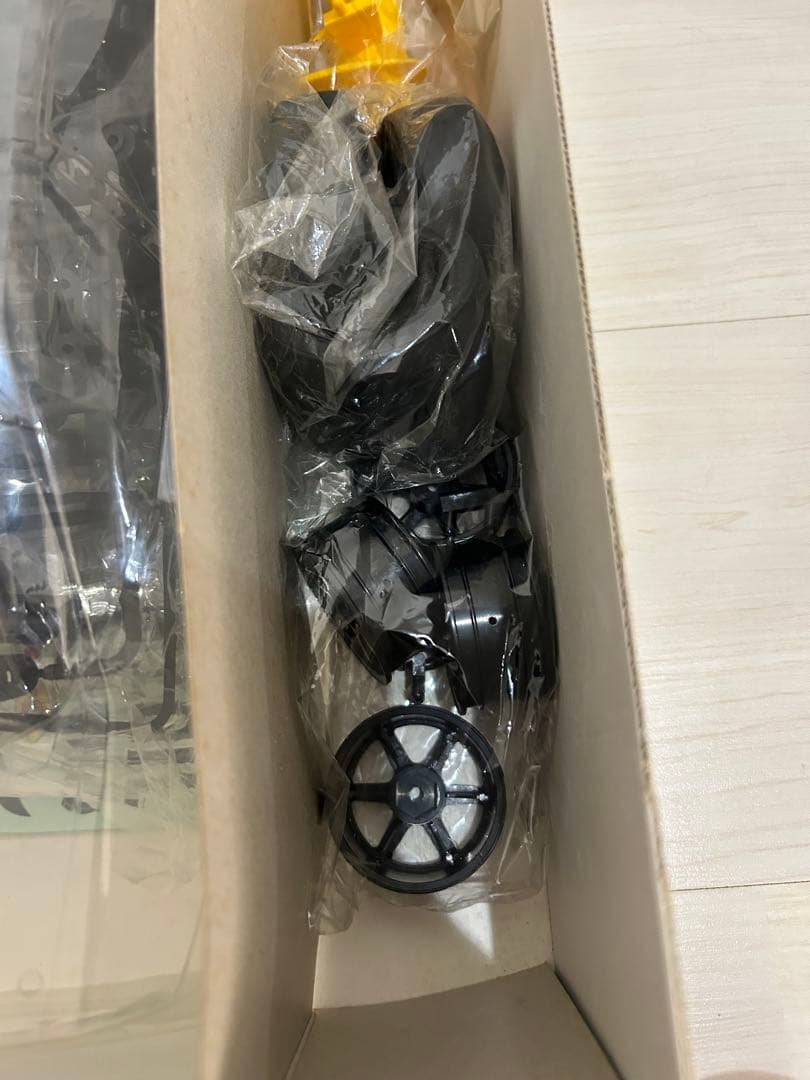 【未使用品】タミヤ 1/10 ペンズオイル ニスモGT-R TL-01