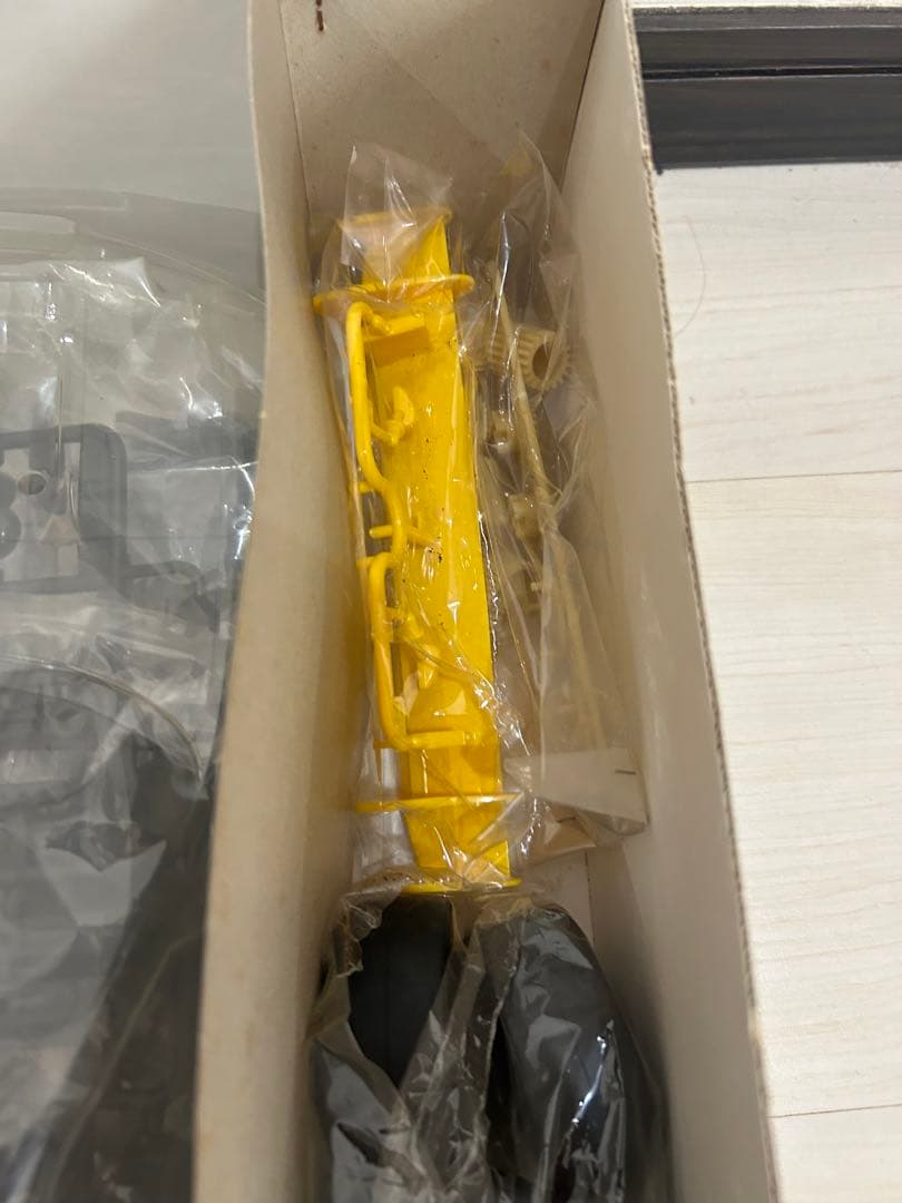 【未使用品】タミヤ 1/10 ペンズオイル ニスモGT-R TL-01