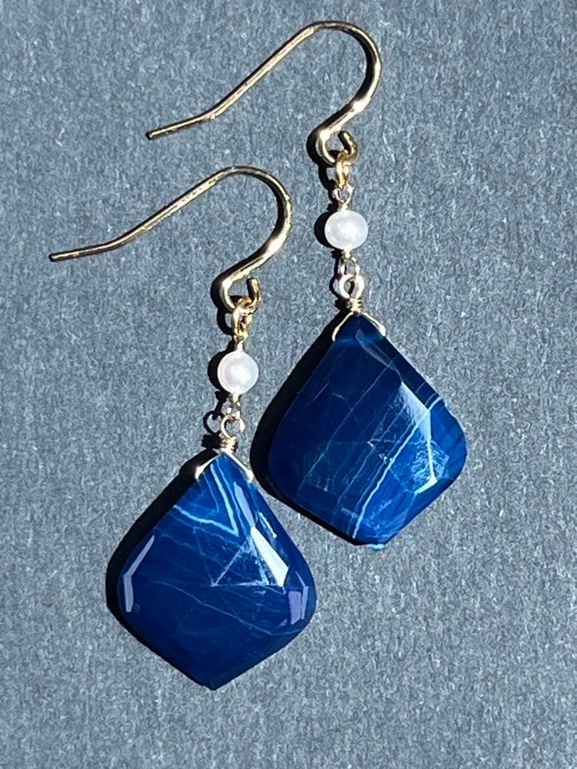 skygray　14kgf ブルーカルセドニー リーフシェイプ ピアス