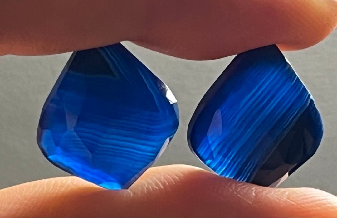 skygray　14kgf ブルーカルセドニー リーフシェイプ ピアス