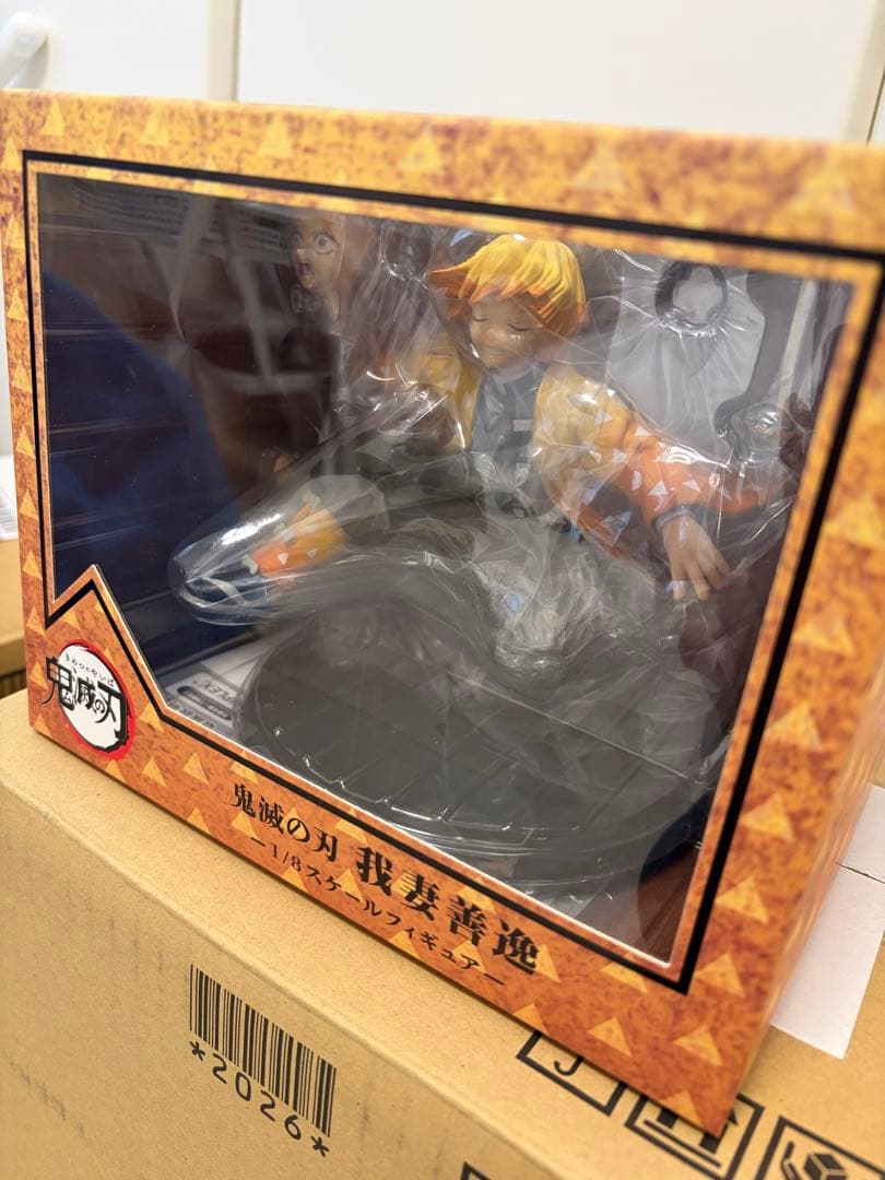 鬼滅の刃 ANIPLEX 我妻善逸　1/8スケールフィギュア