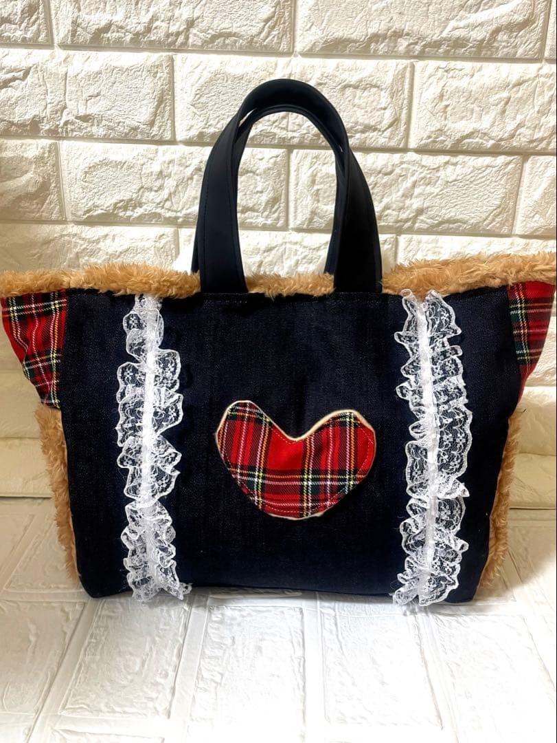 さ*ー様 コヤンイサムチョン　両サイドポケットハンドメイド ふわふわ　トートバッ