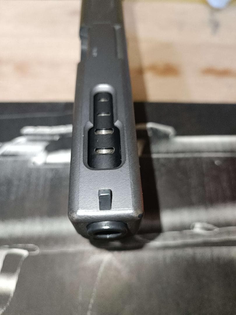 【東京マルイ】電動 グロック18C＋LiPoバッテリー＋充電器＋100連マガジン