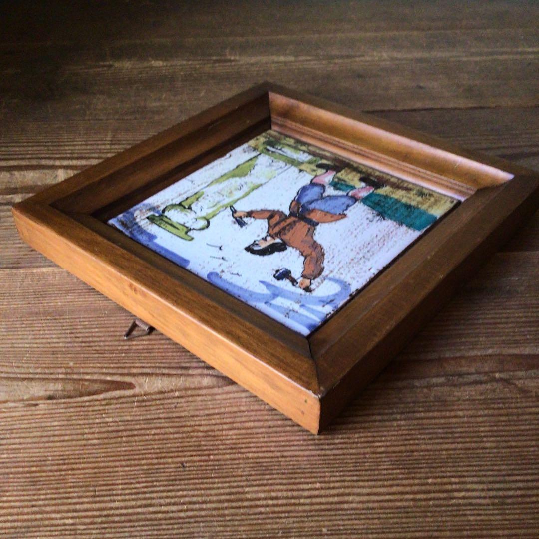 No3858  額装　タイル絵　彫刻家　スペイン　壁掛け　タイルアート　送料無料