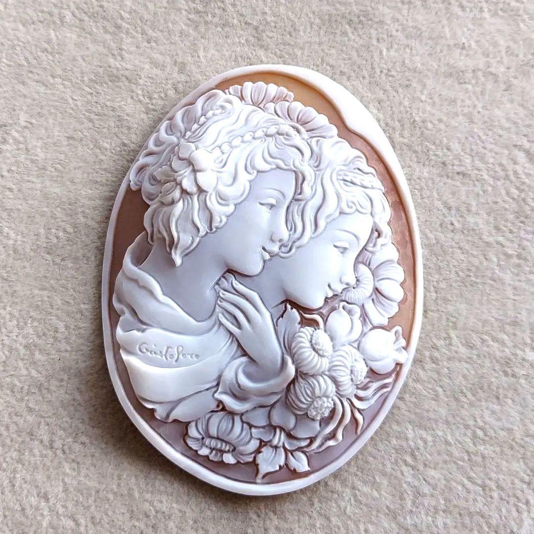 心優しい女性たち　シェル　カメオ　ルース