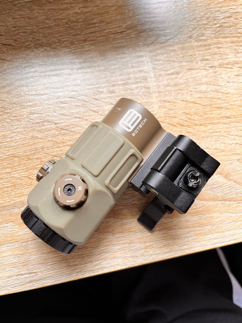 Eotech G33タイプ　マグニファイア 5倍ズーム　ホロサイト　レプリカ
