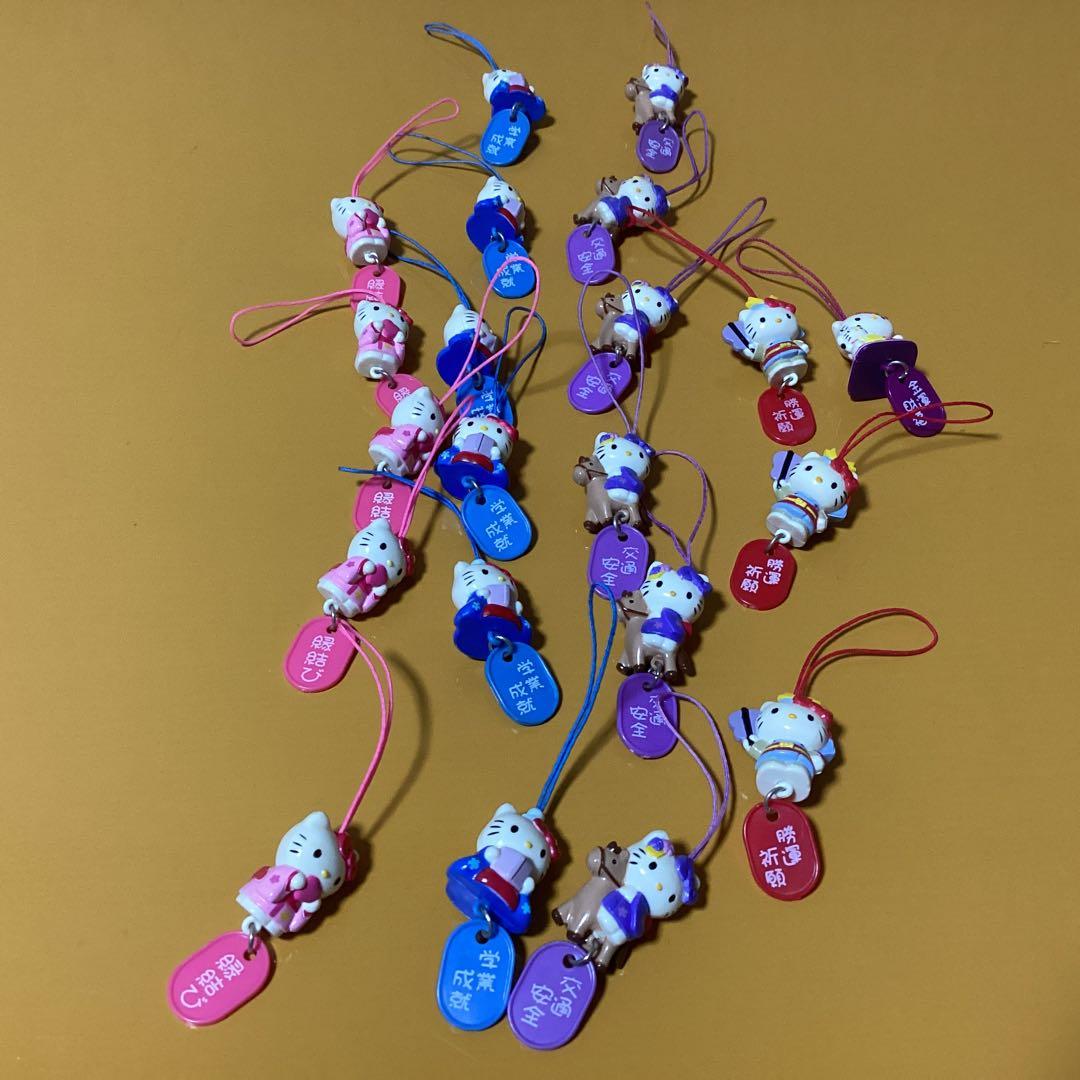 2915ハローキティ✖️お守りストラップ