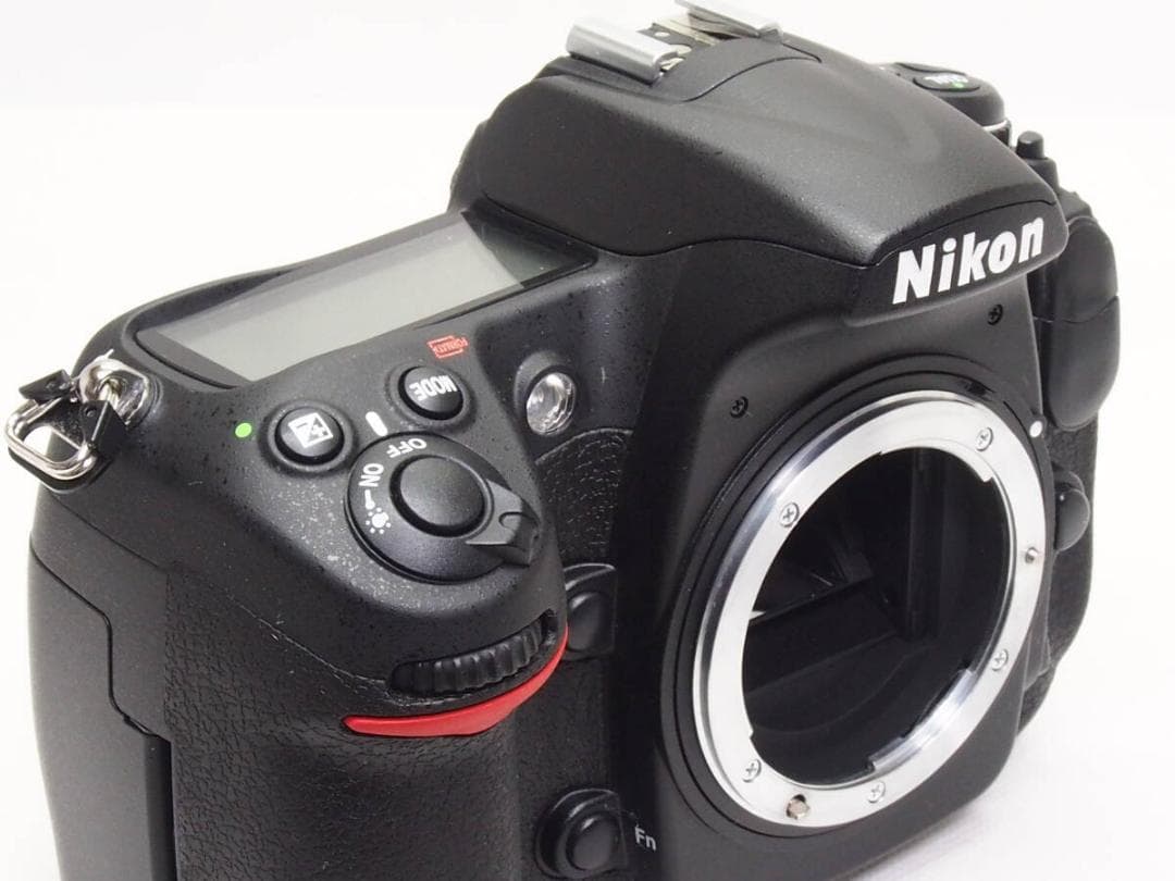 ■S数1152回■ Nikon D300 ボディ 《 使用感無し美品 良好