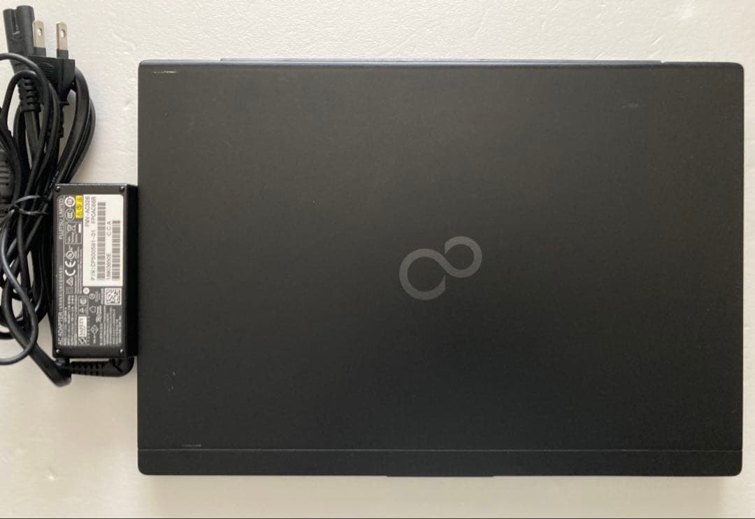 富士通LIFEBOOK U939/A i5-8365U 8GB/128GB