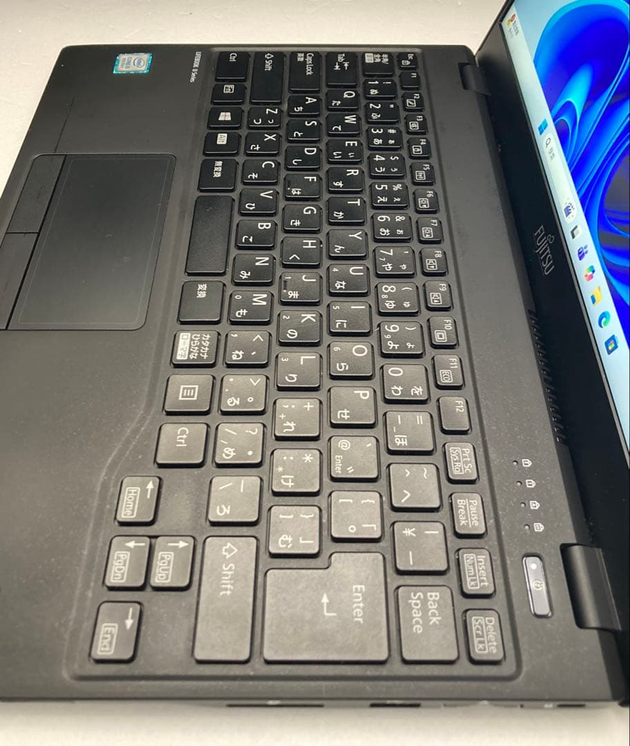 富士通LIFEBOOK U939/A i5-8365U 8GB/128GB
