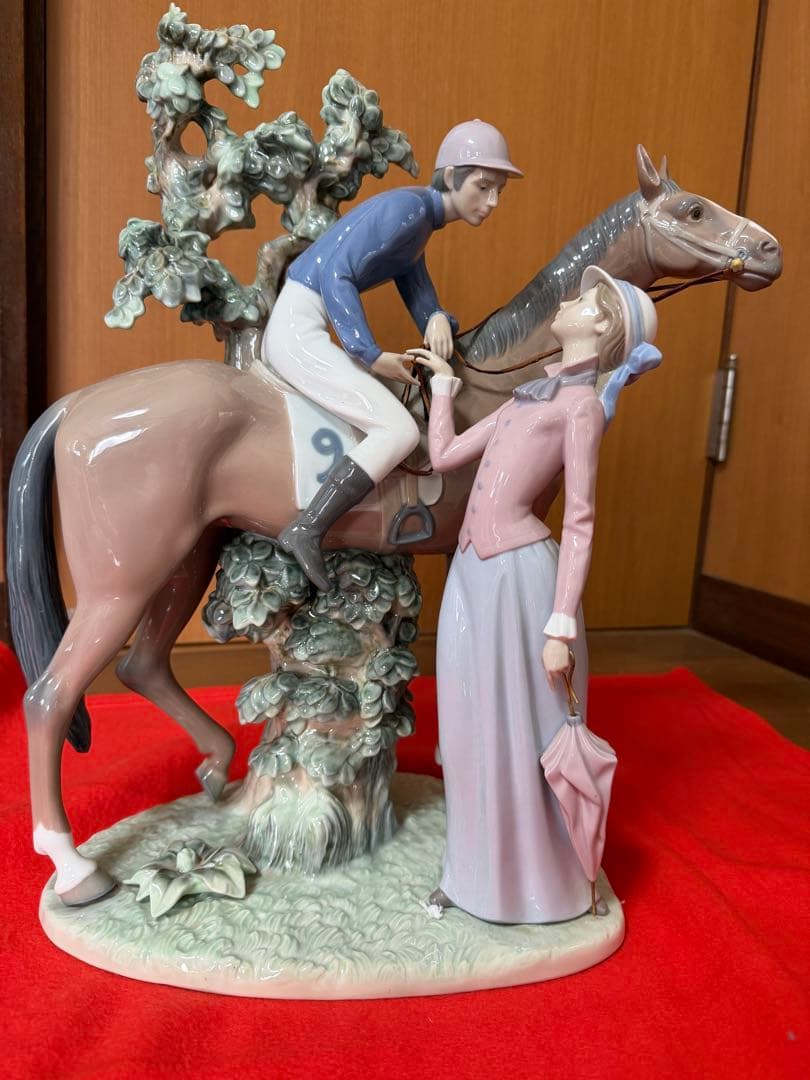 美品リャドロ大型フィギュア乗馬クラブの恋人￼