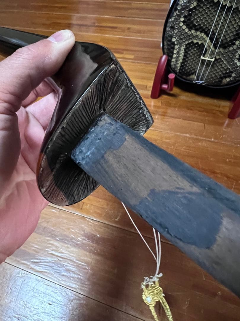 三線本体 木製 3弦 黒