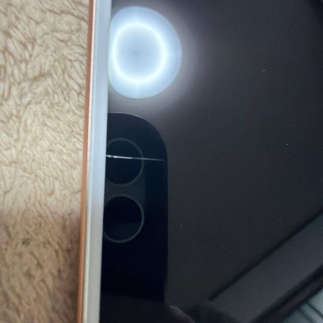 携帯電話本体 iPhone8 64g