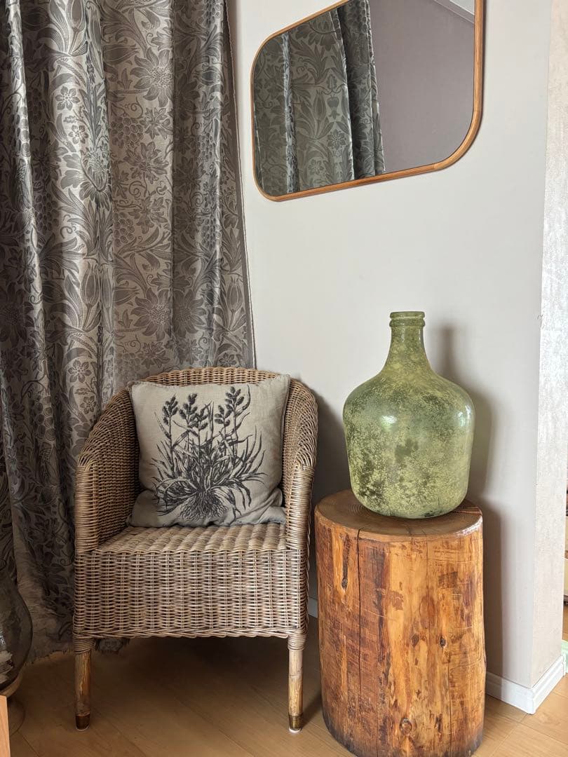 大きなヴィンテージガラス　デミジョンボトル　花瓶　オブジェ