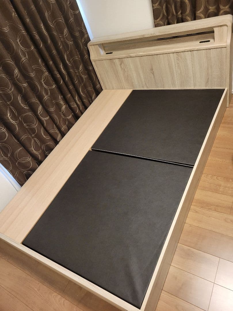 ニトリ　ダブルベッド