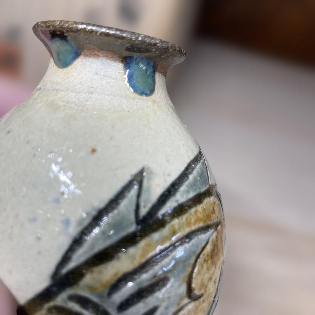 琉球　壷屋焼　金城次郎　一輪挿し花瓶　共箱