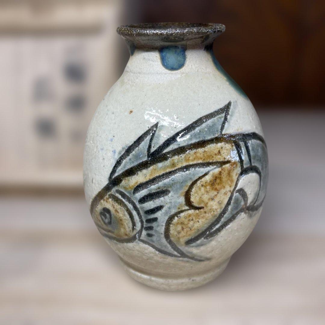 琉球　壷屋焼　金城次郎　一輪挿し花瓶　共箱